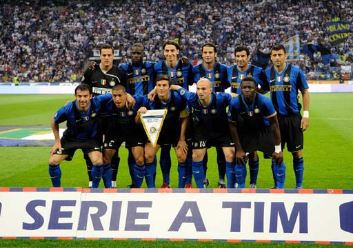 墨尔本城官方：莱基接受右髋关节手术，预计缺席三个月（墨尔本城：莱基已接受右髋手术，预计休战三个月）