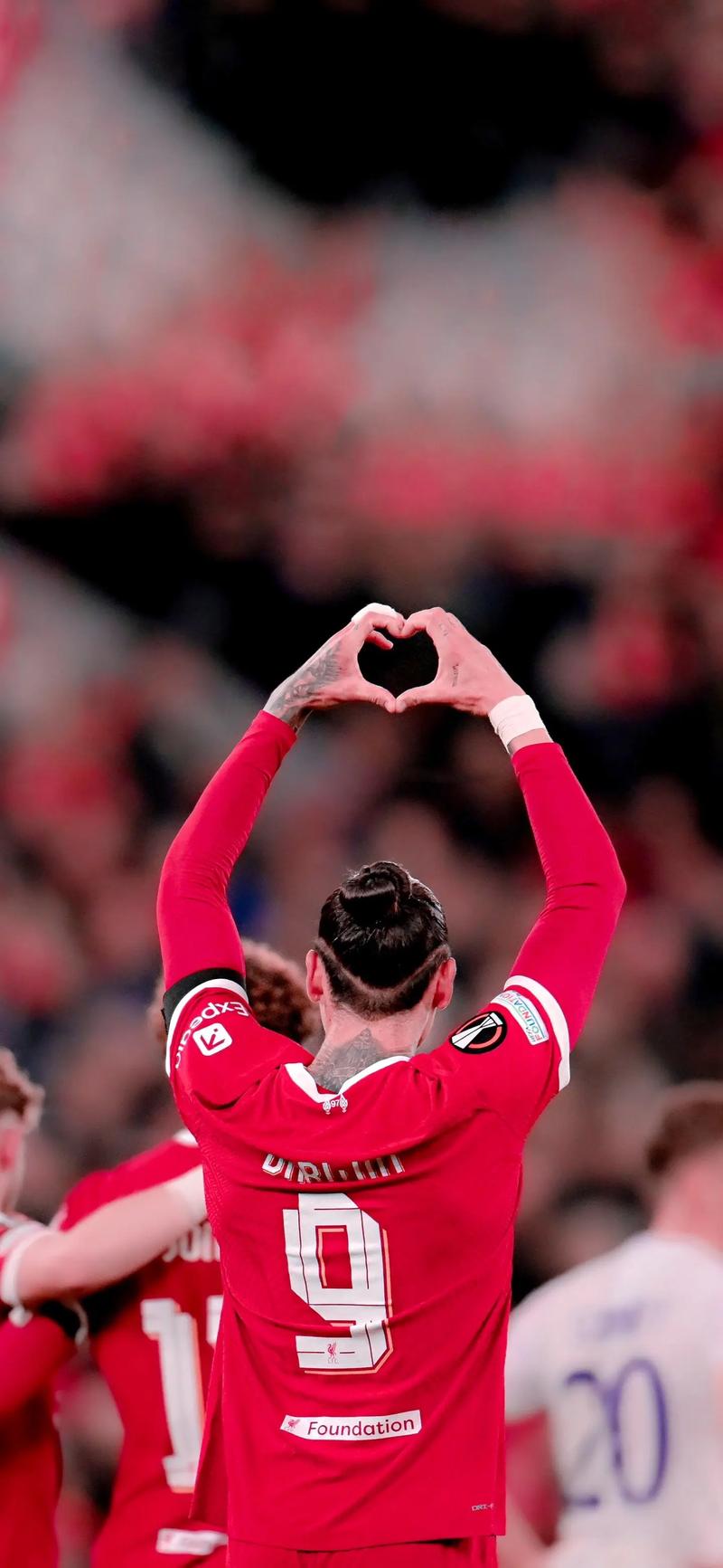 霍安-加西亚：我跟孔德说他今天会进球，没想到他进了两个（霍安-加西亚：赛前就说孔德会破门，结果他梅开二度）