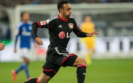 为了让阿隆索来皇马废了自己两年，去年给安切洛蒂5000万买人也不至于这样（为等阿隆索接班皇马两年空转，去年给安切洛蒂5000万引援也不该成这局面）