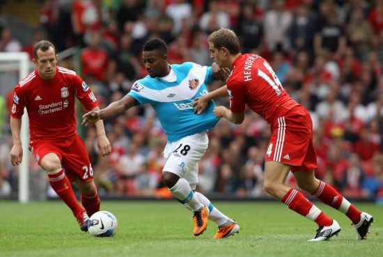 斯洛特头发都愁没了！伤病+停赛，红军VS狼队恐有多达8人缺阵（伤停潮来袭！红军战狼队或缺8将，斯洛特用人犯难）