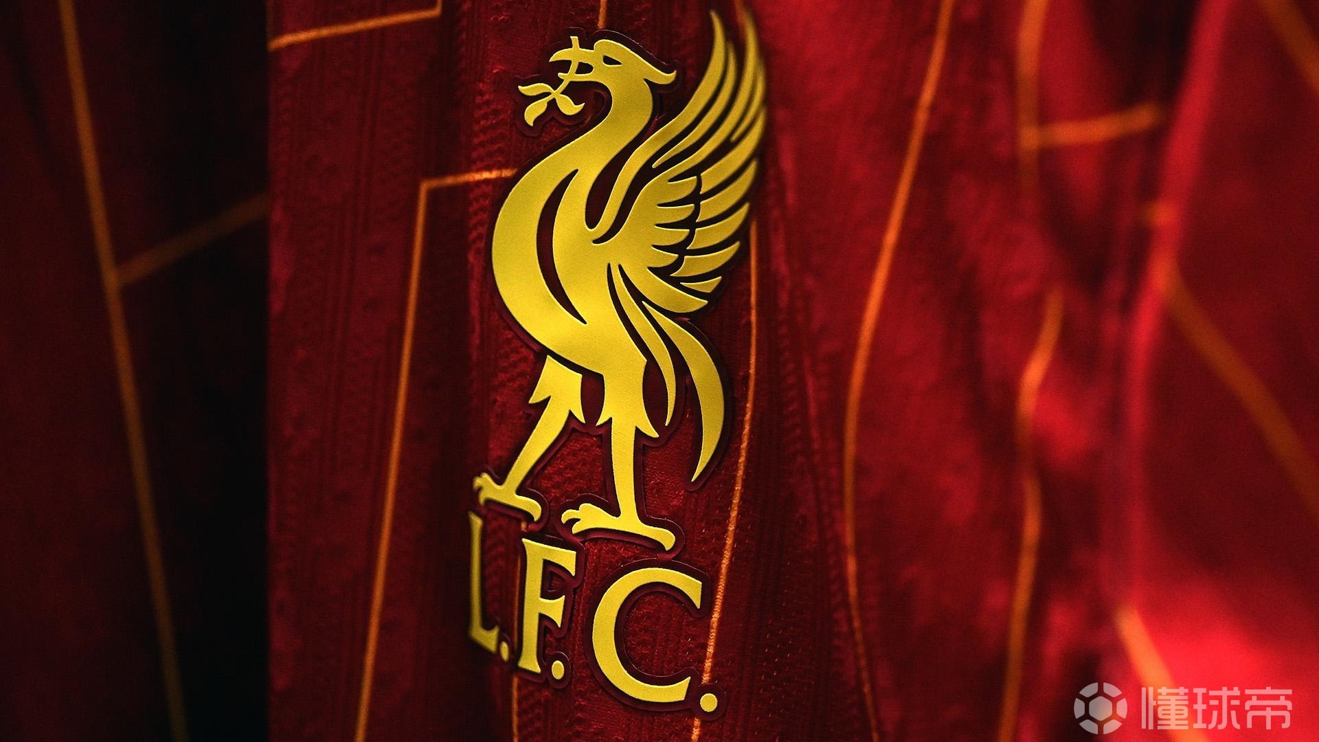 前锋连续三轮破门，全场观众沸腾（前锋三场连破门，点燃全场）