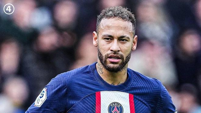 绿茵传承，足球主题文化展“十五运”站在广东美术馆开幕（“十五运”绿茵传承足球主题文化展在广东美术馆启幕）