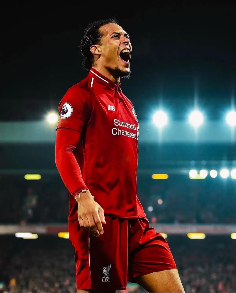 极速飞驰！25岁哈兰德狂轰英超百球，即将超越德罗巴和C罗