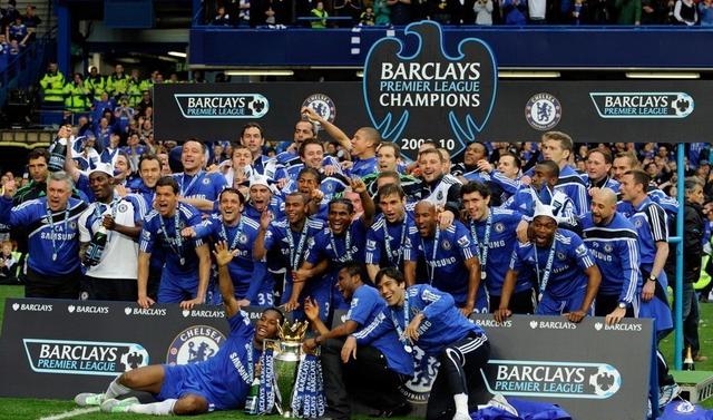 谁给了球迷“训话”的权力？（谁赋予了球迷“训话”的资格？）