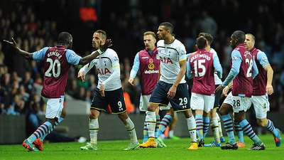 世体：赫拉德-马丁因身体不适缺席今日训练，预计周六回归（世体：赫拉德-马丁今日因不适缺席训练，周六有望归队）