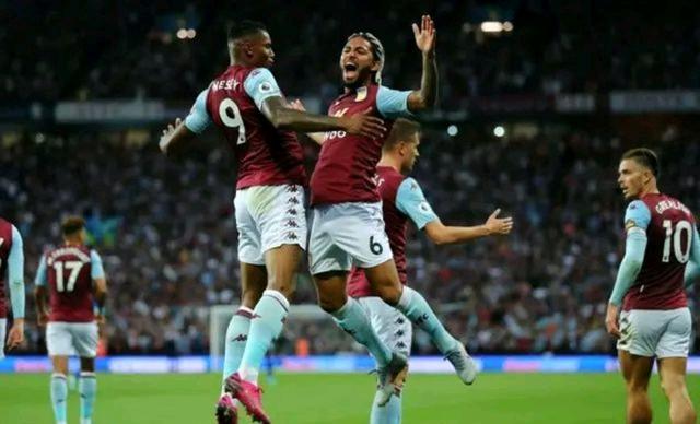 米兰冬窗急寻中锋：莱奥撑不起停区，谁能补上争冠最后一块拼图？