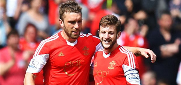 里夫斯状态不佳，半场得到8分，投篮命中率仅为20%（里夫斯手感低迷：半场仅8分，投篮命中率20%）