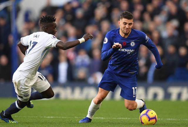 伯纳乌的嘘声？贝林厄姆：我理解，球迷花了很多钱来看比赛（贝林厄姆谈伯纳乌嘘声：理解球迷，他们花了很多钱来看球）